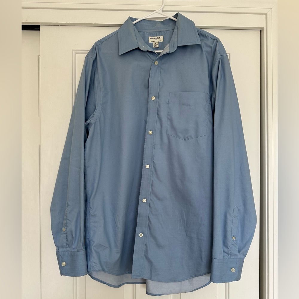 Men’s. Dress shirt. XL. Non iron. Slim fit. Banana Republic.